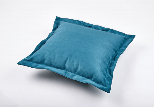 Декоративная подушка с кантом